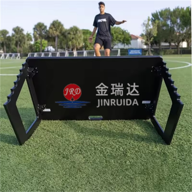 足球反弹板